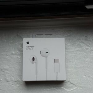 Apple EarPods USB-C in White